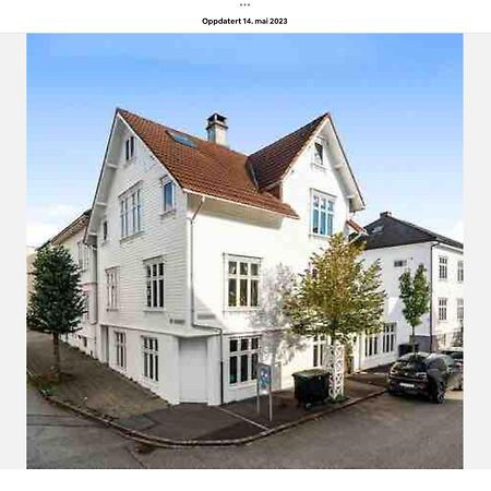 Large & Cozy Stavanger Apt Exteriör bild